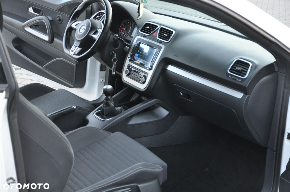 Volkswagen Scirocco 1.4 TSI Match - 25