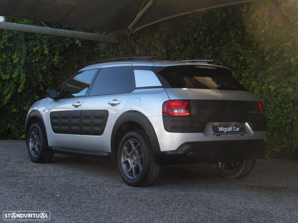 Citroën C4 Cactus 1.2 PureTech Shine - 10