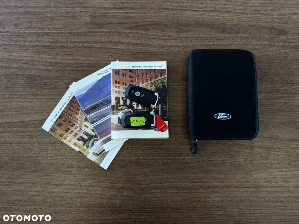 Ford Mondeo - 28