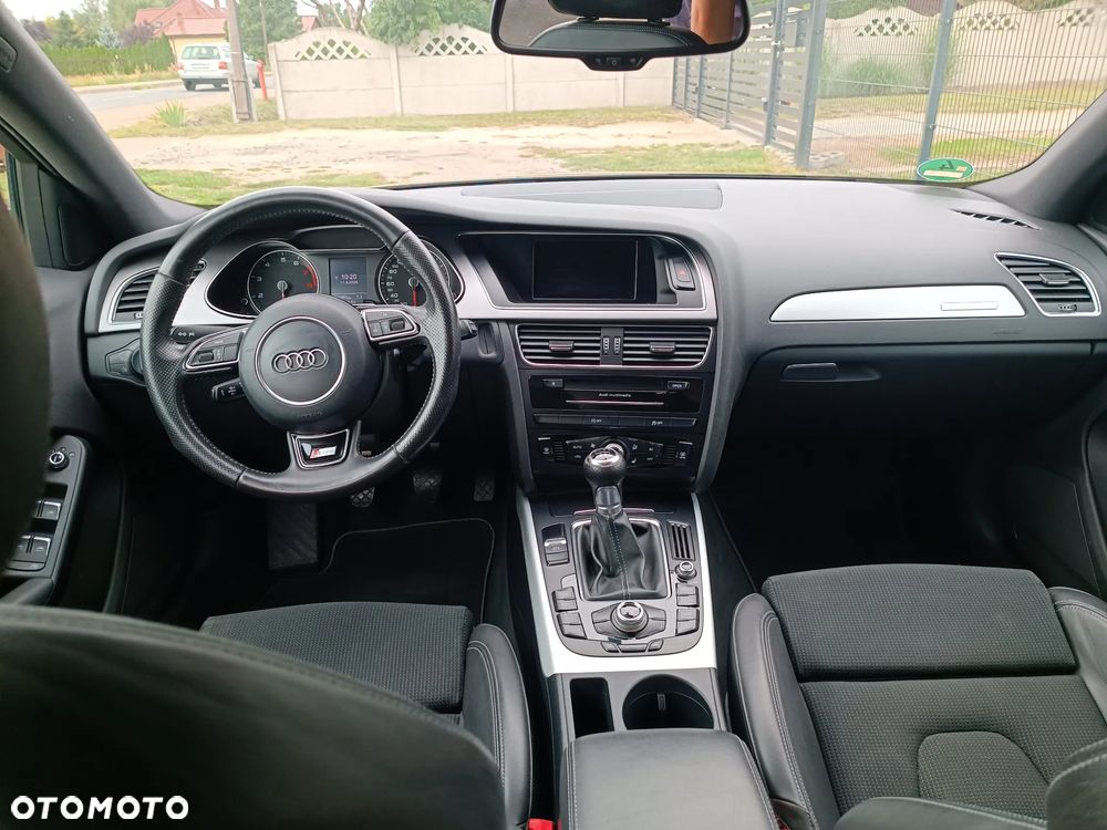 Audi A4 Avant 1.8 TFSI quattro S line Sportpaket - 9