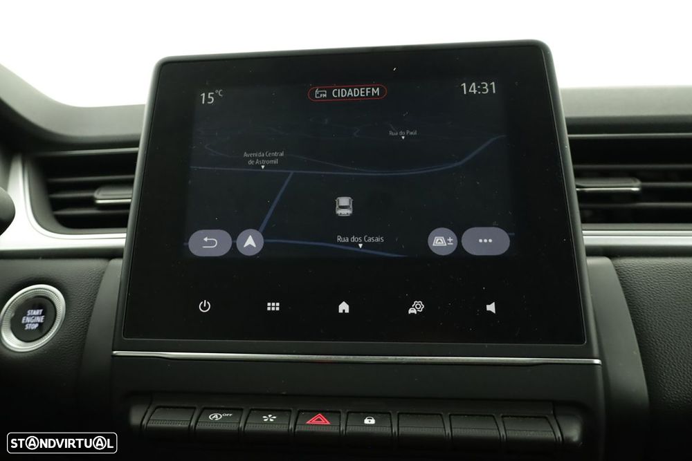 Renault Captur 1.0 TCe Techno Bi-Fuel - 11