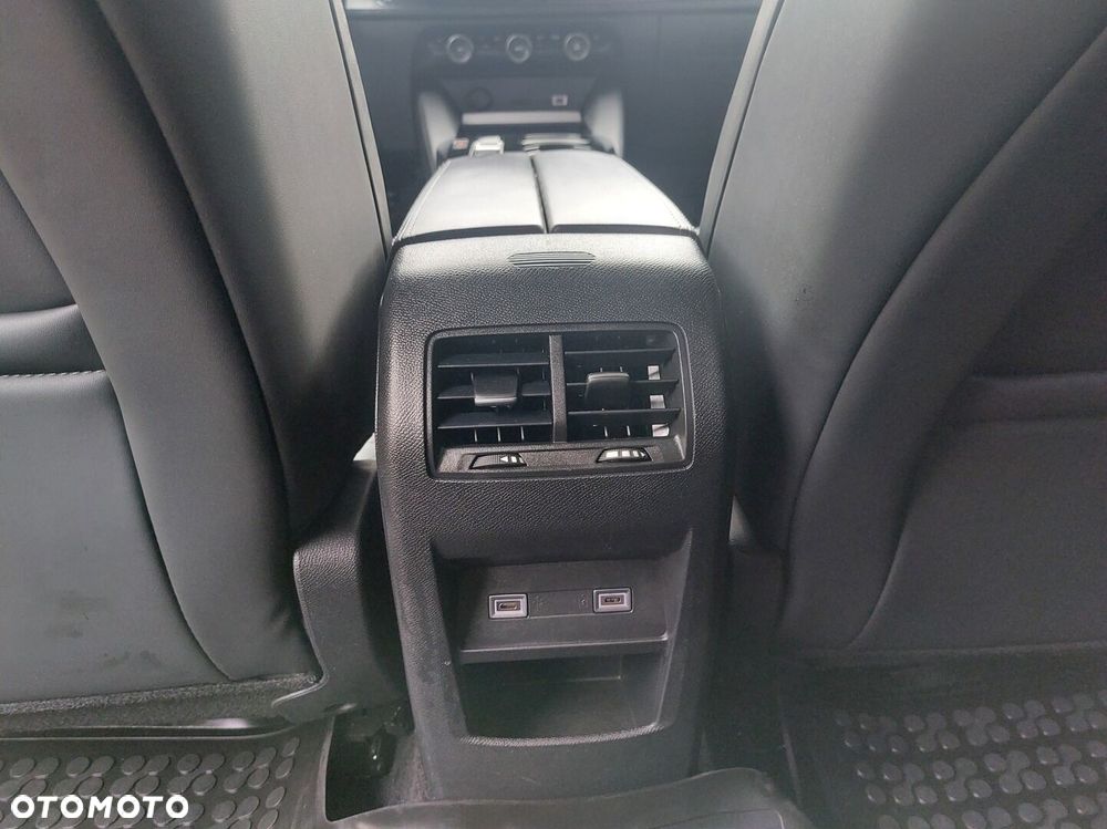 Citroën C5X 1.6 PureTech Shine EAT8 - 9