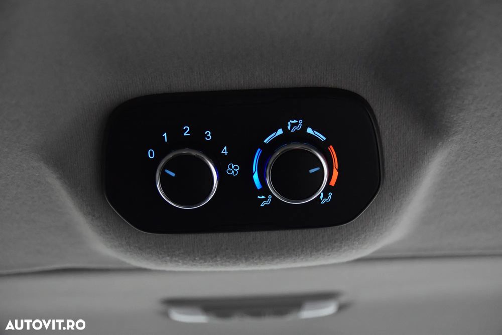 Ford Transit Custom - 21