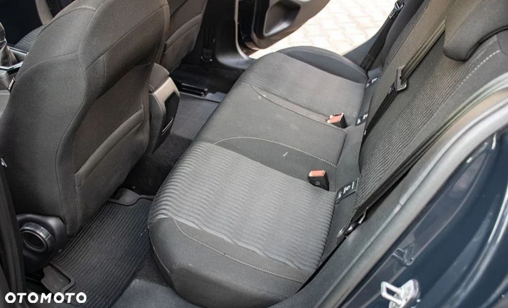 Peugeot 308 1.6 HDi Active - 12