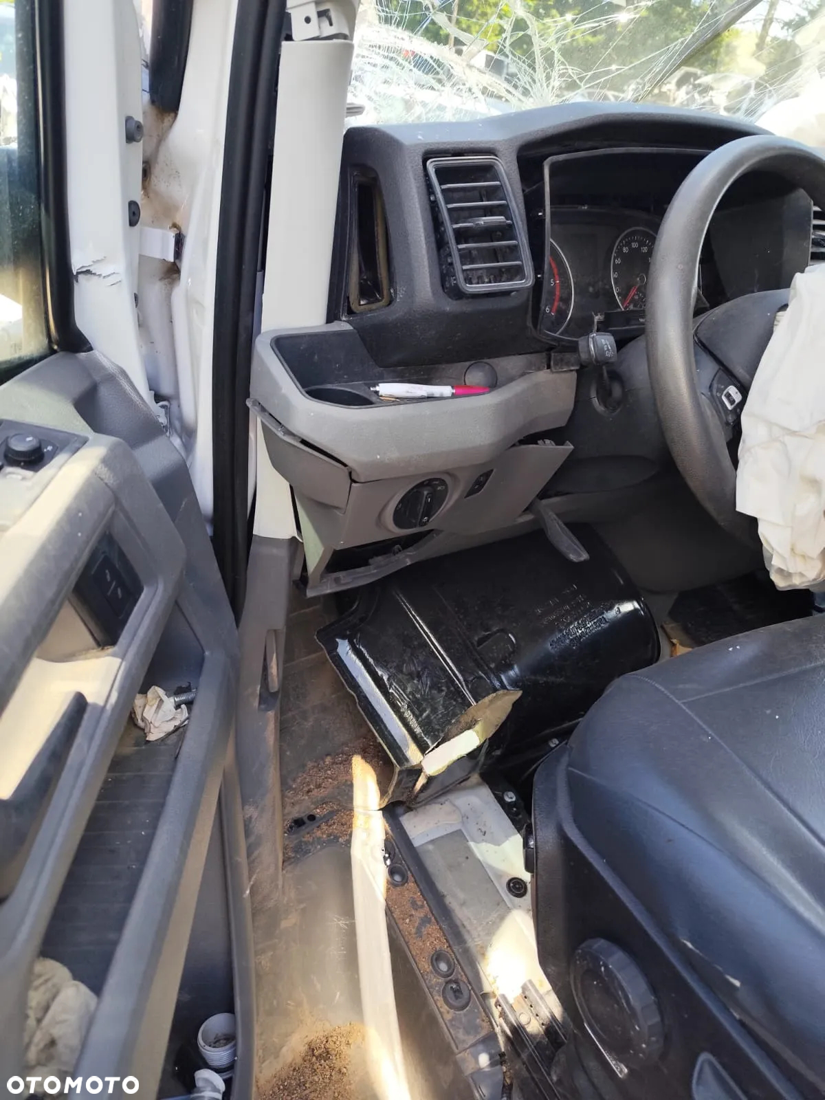 Volkswagen Crafter - 16