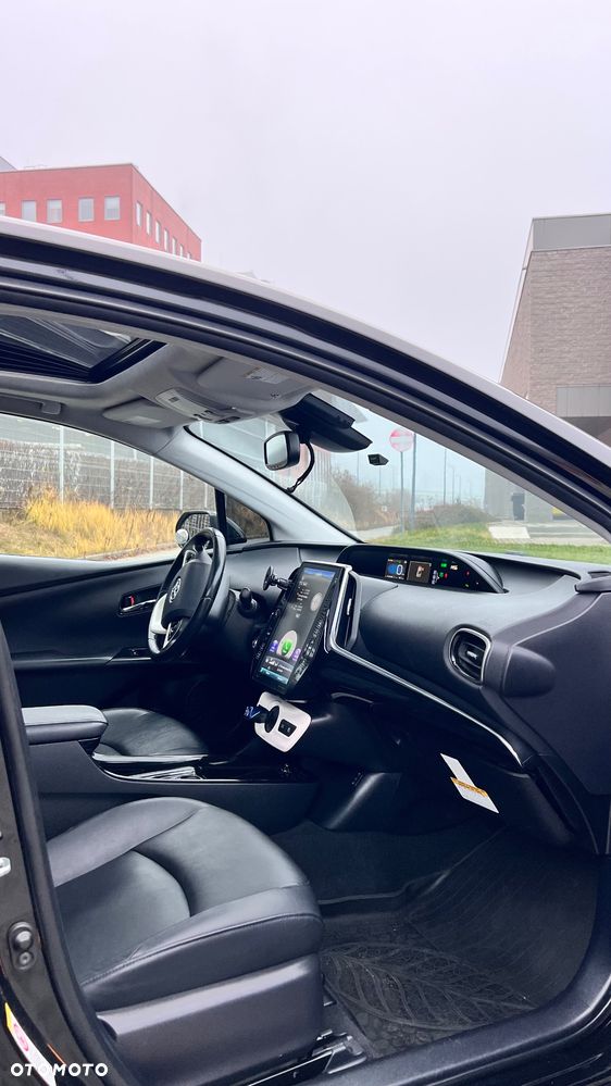 Toyota Prius 1.8 Hybrid Prestige - 9
