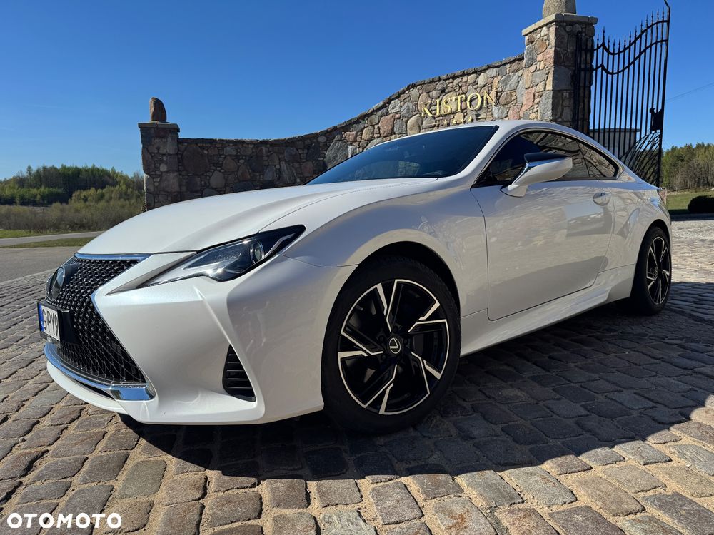 Lexus RC - 24