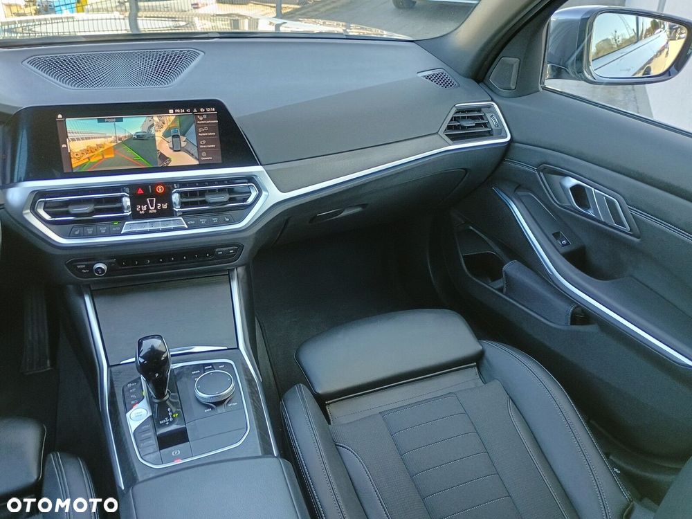 BMW Seria 3 - 17