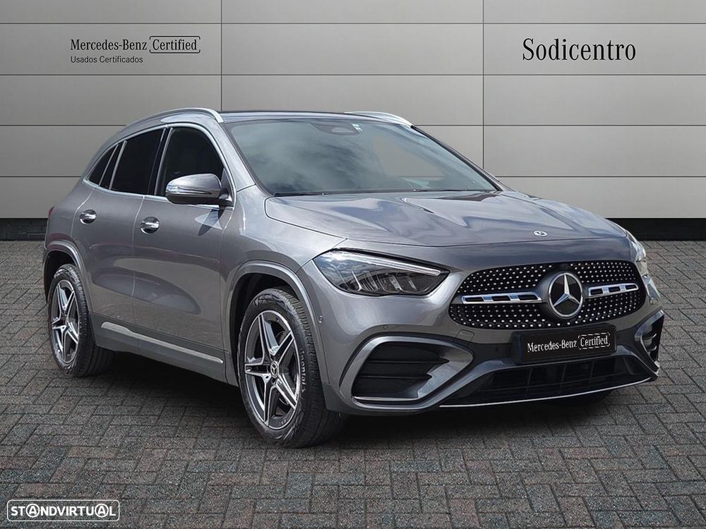 Mercedes-Benz GLA 180 d AMG Line - 3