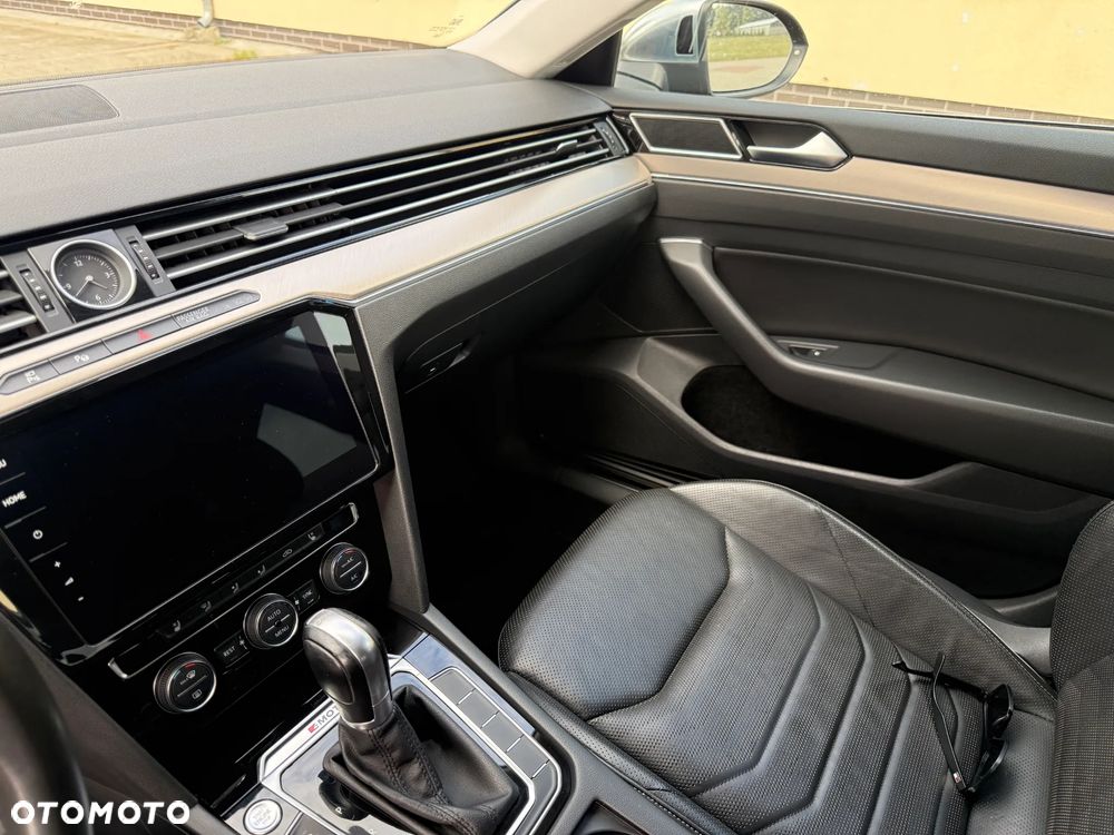 Volkswagen Arteon 2.0 TDI SCR 4Motion DSG Elegance - 21