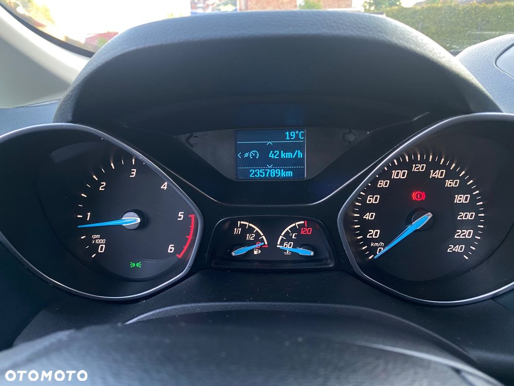 Ford C-MAX 1.6 TDCi Edition - 16