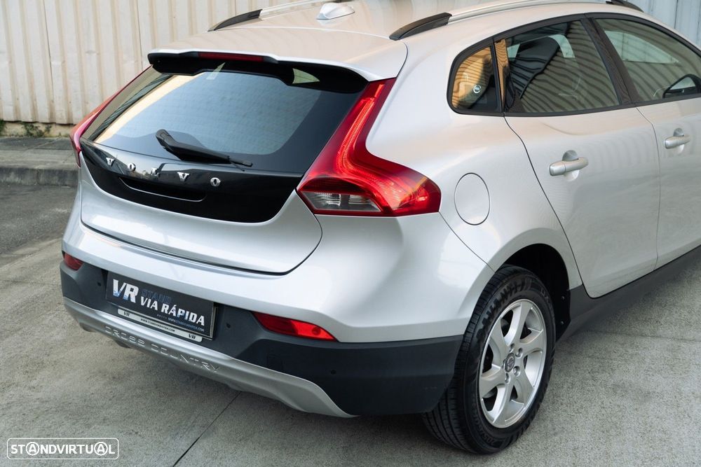 Volvo V40 Cross Country 1.6 D2 Kinetic - 36