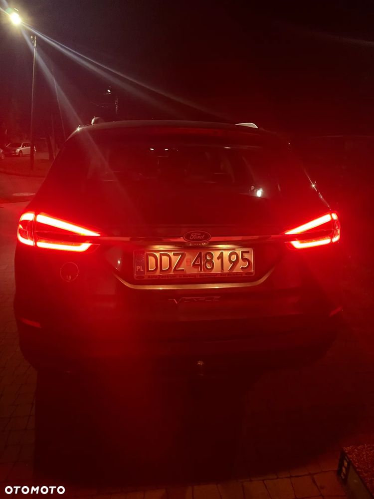 Ford Mondeo Vignale 2.0 TDCi PowerShift - 8