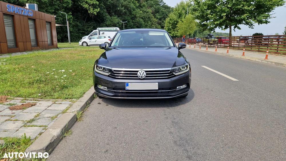 Volkswagen Passat - 6