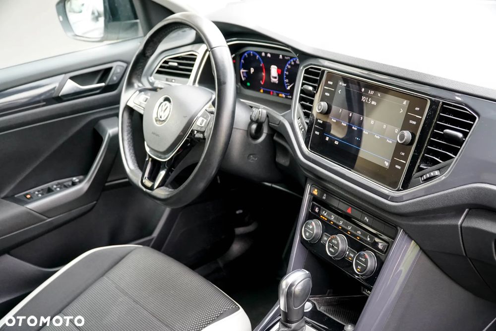 Volkswagen T-Roc 1.5 TSI ACT DSG Sport - 24