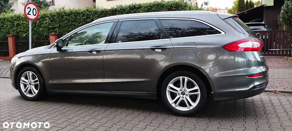Ford Mondeo 2.0 TDCi Titanium - 27