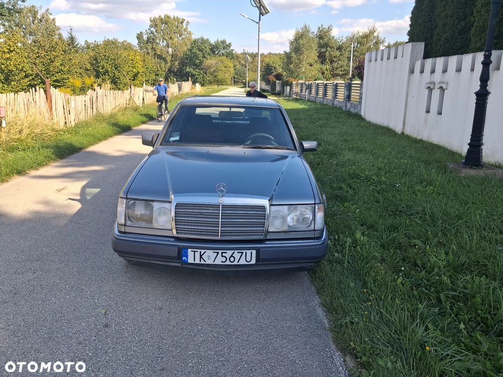 Mercedes-Benz W124 (1984-1993) - 8