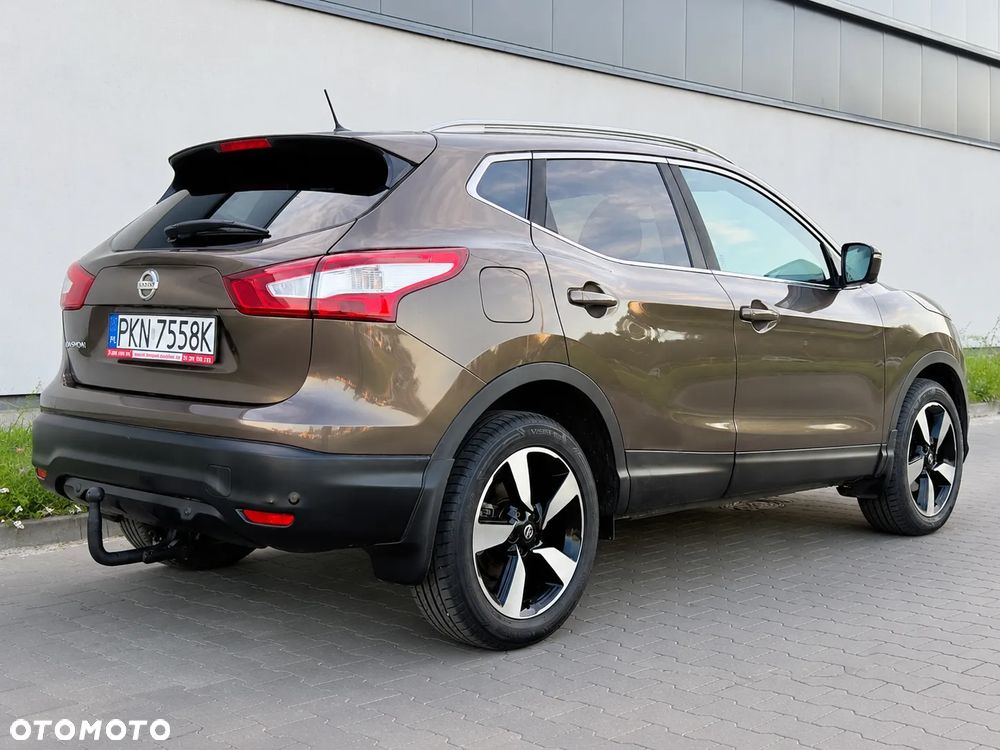 Nissan Qashqai 1.6 DIG-T 360 - 6