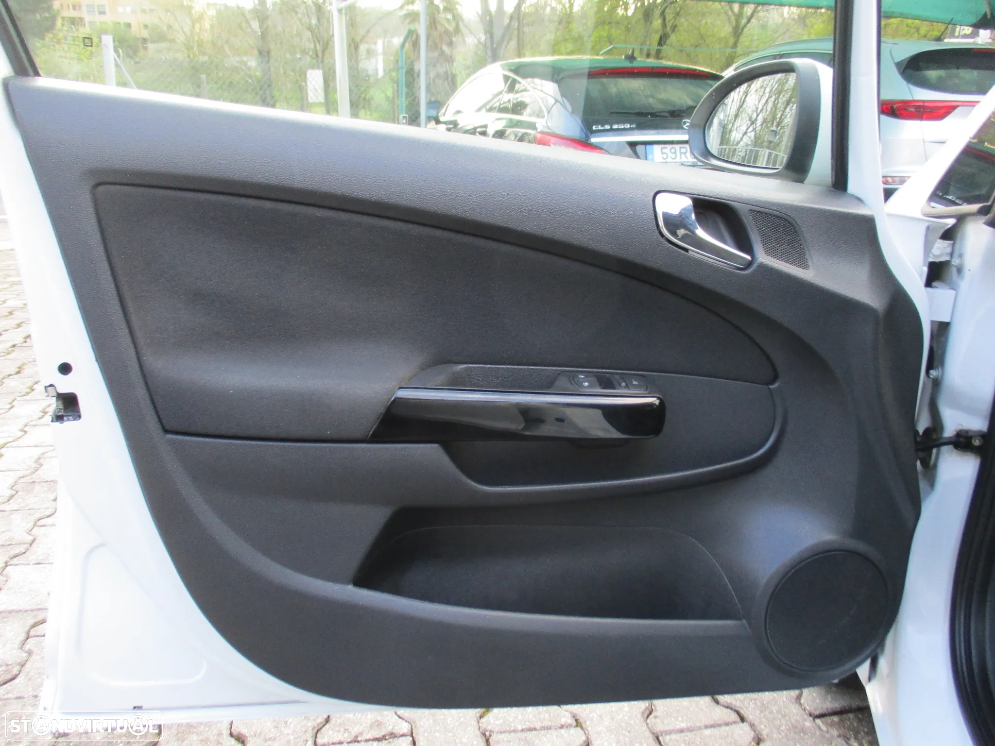 Opel Corsa 1.2 City S/S - 25