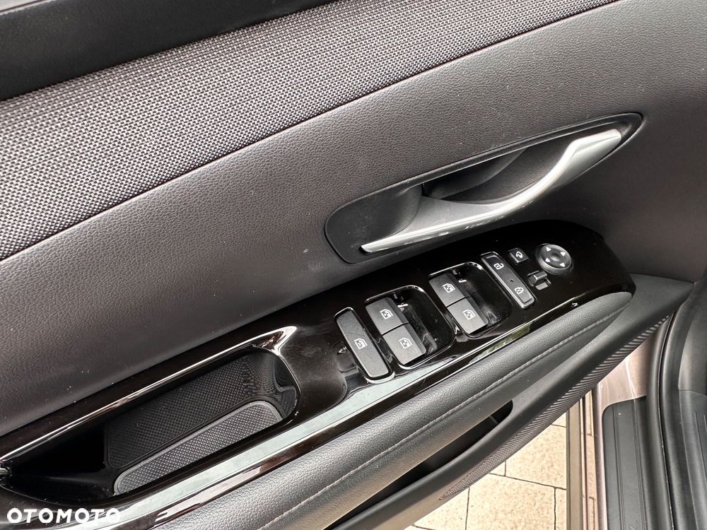 Hyundai Tucson 1.6 CRDi 48V-Hybrid 2WD DCT Trend - 18