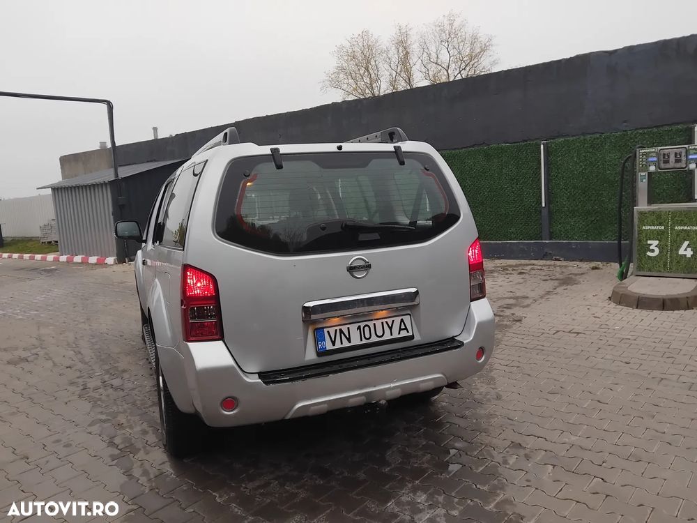 Nissan Pathfinder 2.5 dCi DPF All Mode 4X4 LE - 8