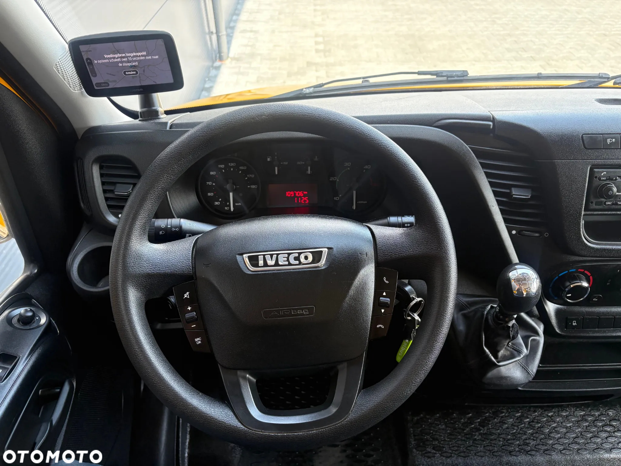 Iveco Daily 35C15 3.0 HPI Kontener 8 palet + winda 750kg + drzwi boczne **KLIMA**Kamera**Serwis**Sprowadzony**Bez AdBlue** - 11