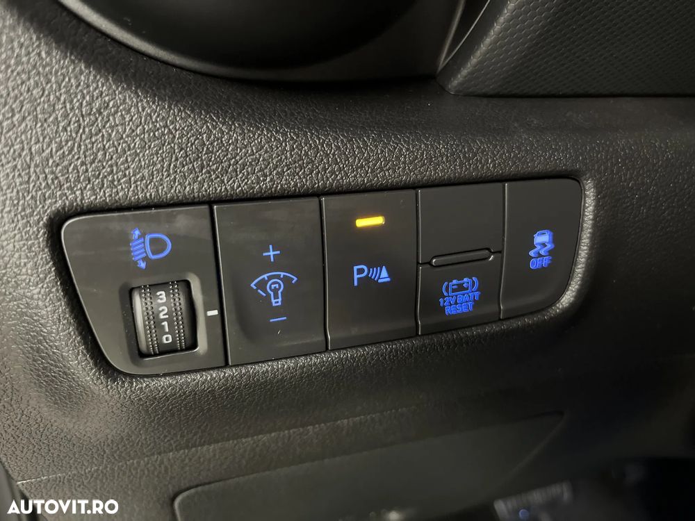 Hyundai KONA 1.6 GDI DCT Select - 22