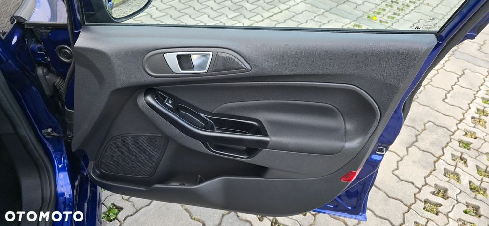 Ford Fiesta 1.0 EcoBoost S&S ST-LINE - 27