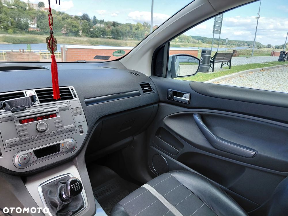 Ford Kuga 2.0 TDCi Trend - 10