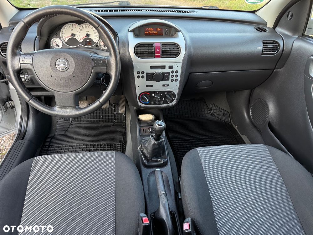 Opel Corsa 1.2 16V Cool - 3