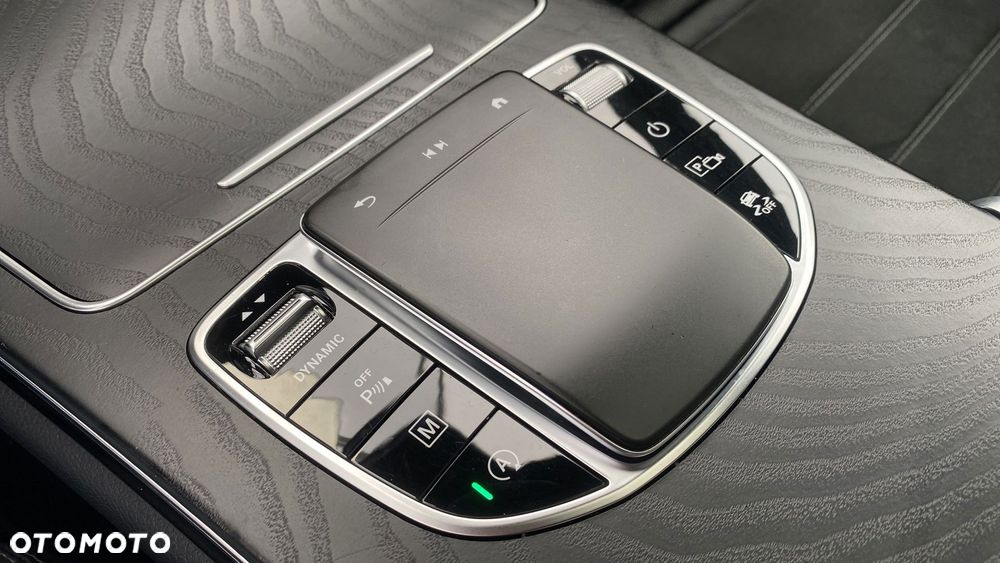 Mercedes-Benz GLC 300 4-Matic - 20