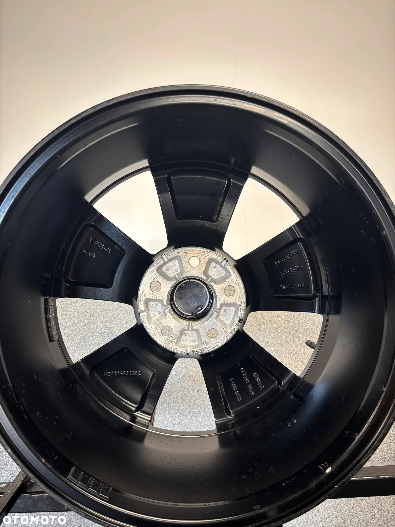 1 FELGA ALU. NISSAN X-TRAIL T32  18'' 7,5J ET40 - 9