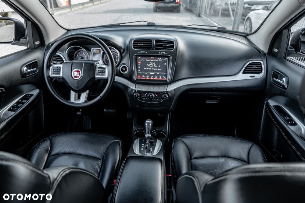 Fiat Freemont 2.0 Multijet 16V DPF Automatik Allrad Black Code - 27