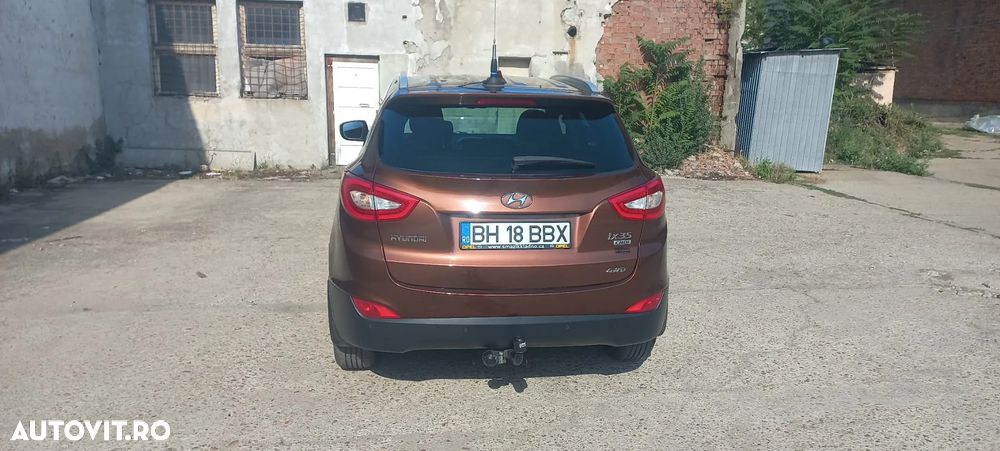 Hyundai ix35 2.0 CRDI 4WD Premium - 6