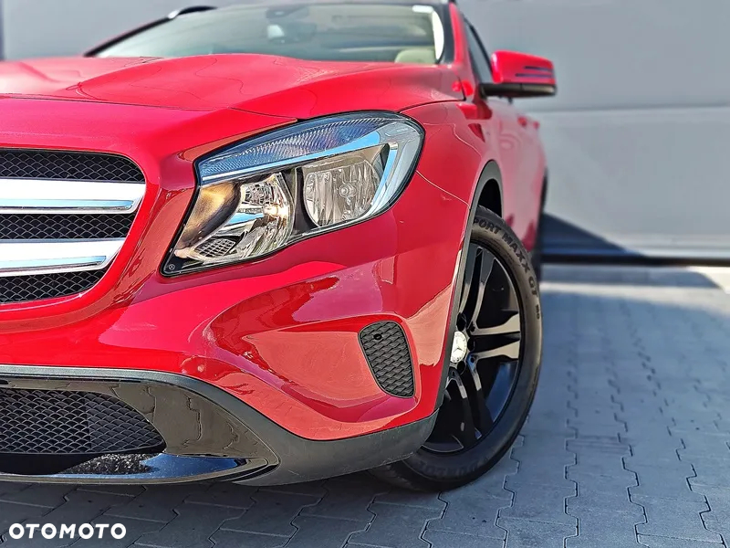 Mercedes-Benz GLA 250 4-Matic - 3