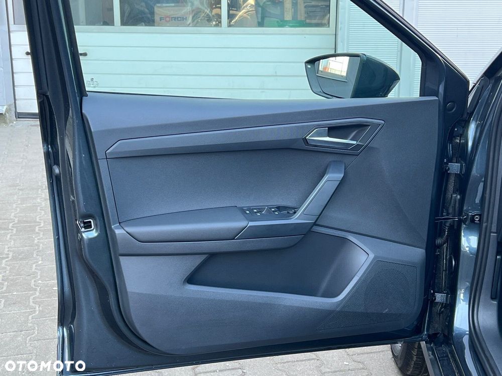 Seat Arona 1.0 TSI Marina S&S DSG - 6