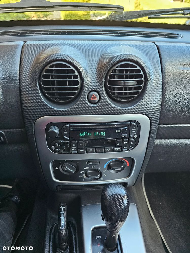 Jeep Cherokee 2.8L CRD Limited - 33