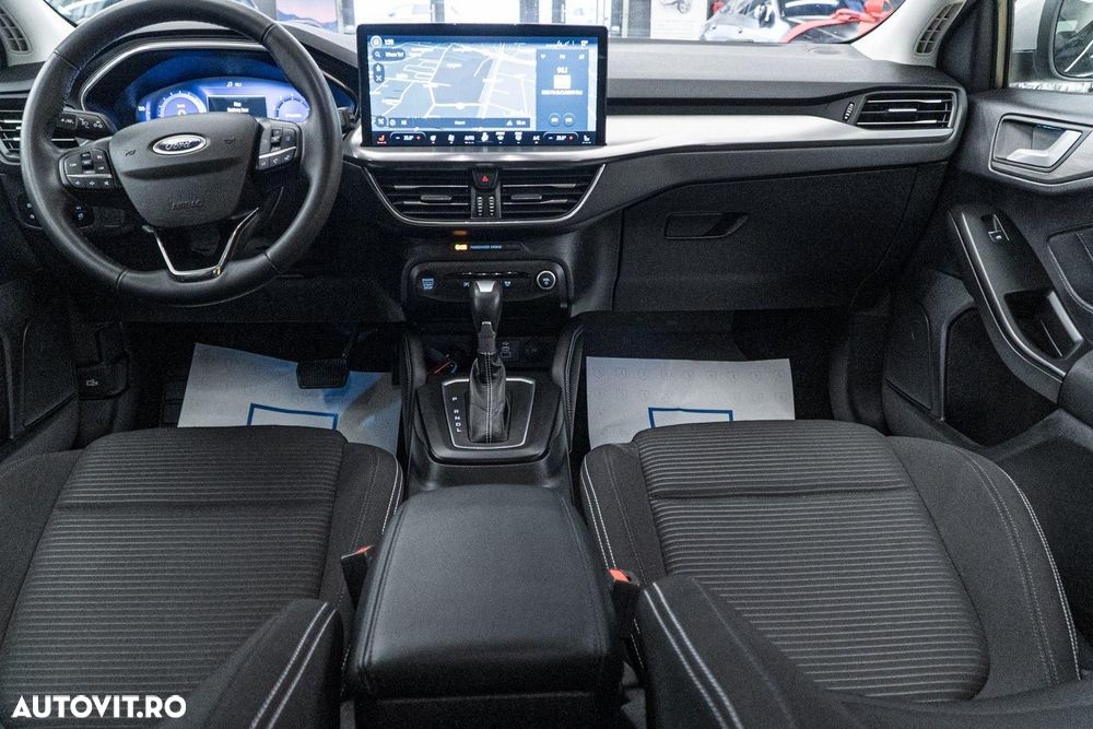 Ford Focus 1.0 EcoBoost MHEV Titanium - 28