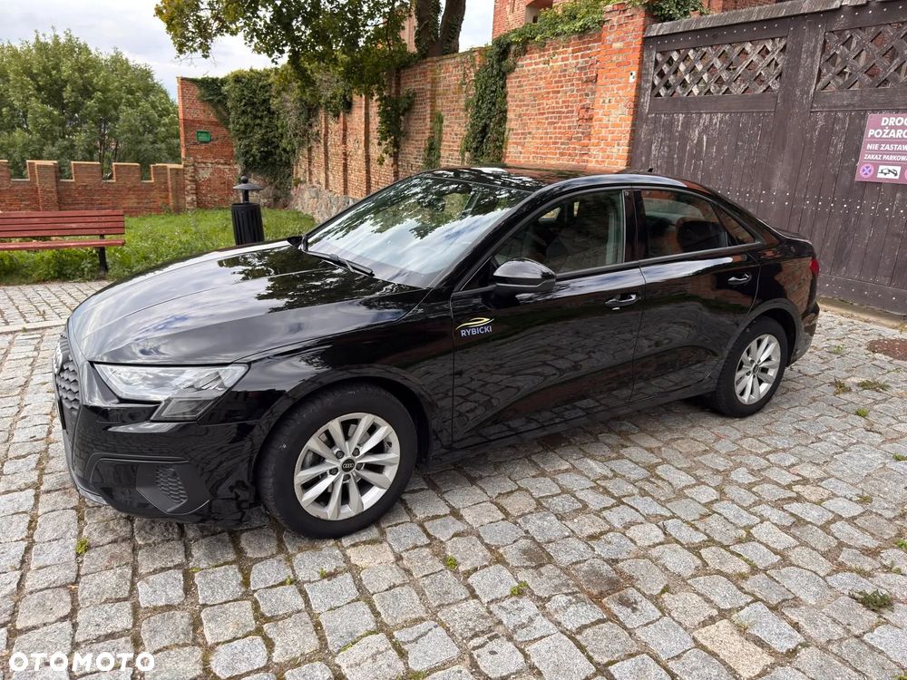 Audi A3 Limousine - 1