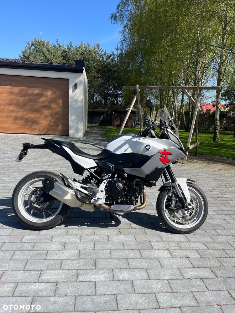 BMW XR - 3