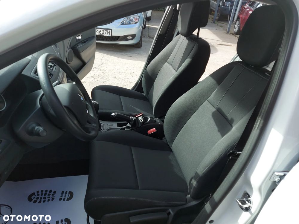 Renault Megane 1.6 16V 100 Authentique - 18