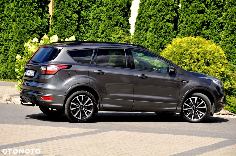Ford Kuga 2.0 TDCi 4x4 ST-Line - 10