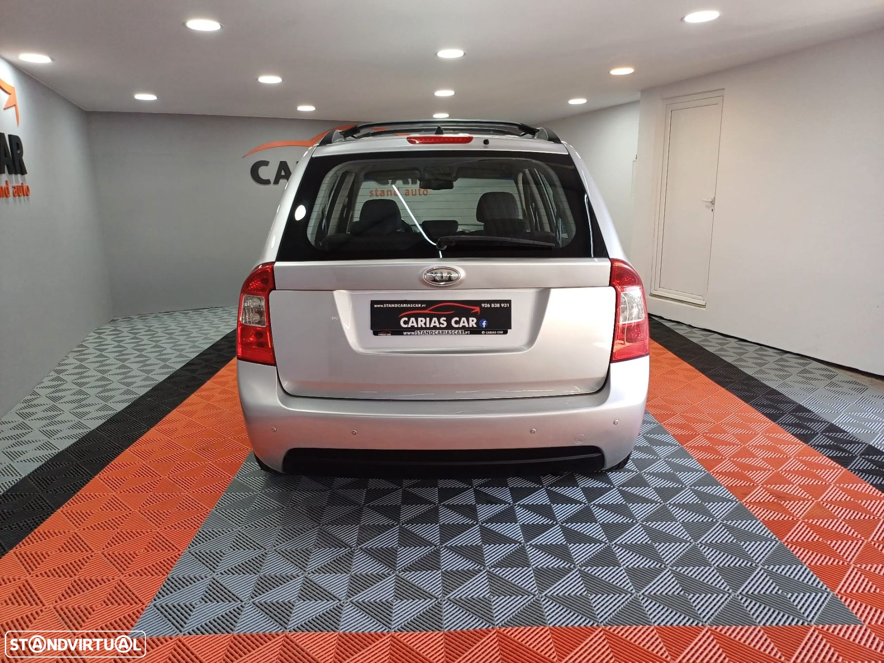 Kia Carens 2.0 CRDi EX - 4
