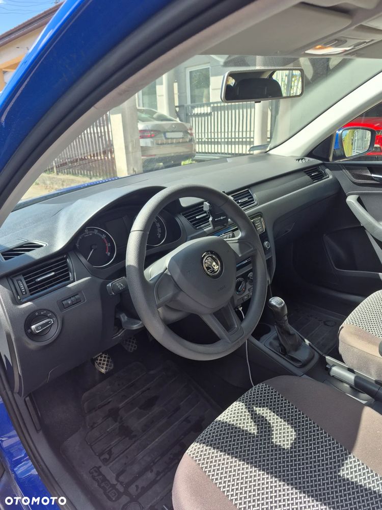 Skoda RAPID 1.0 TSI Ambition - 9