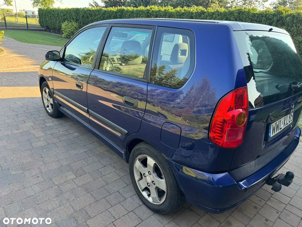 Mitsubishi Space Star 1.6 Family - 11