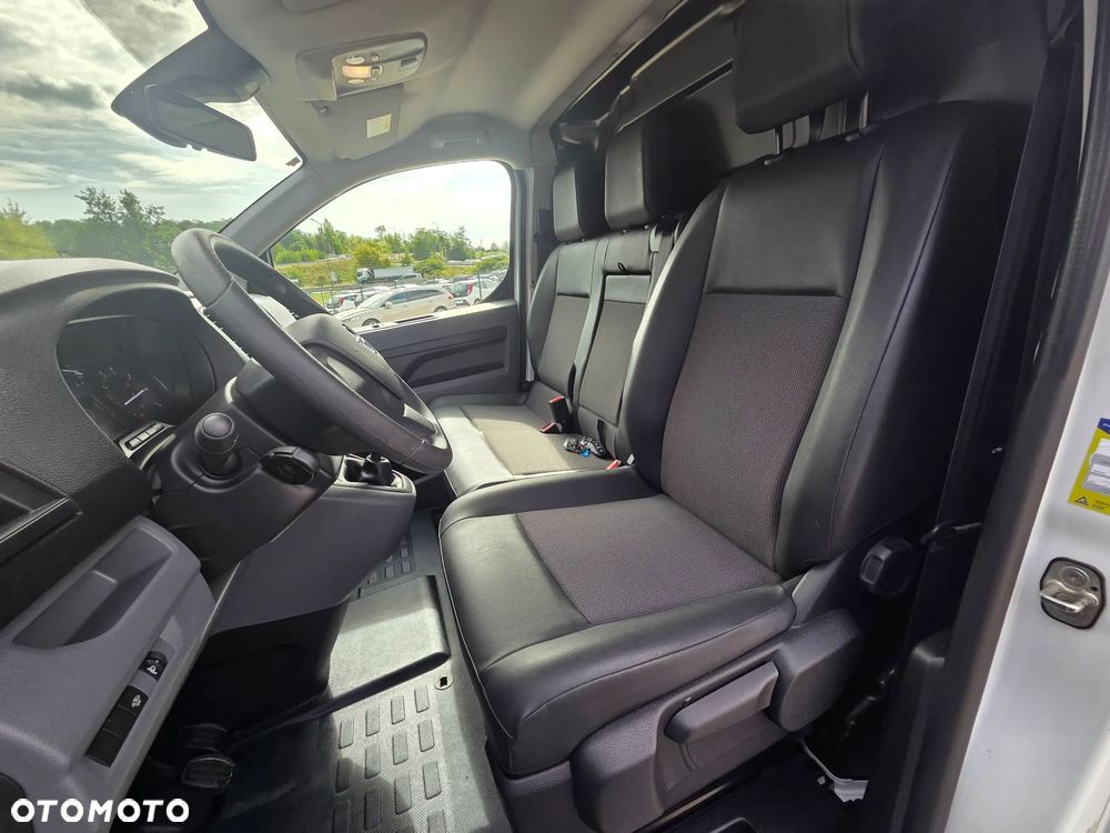 Opel Vivaro - 19