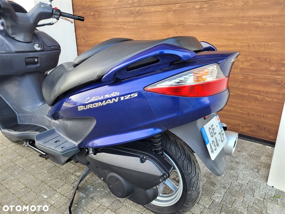 Suzuki Burgman - 25