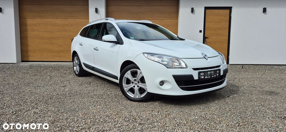 Renault Megane 2.0 16V Bose Edition CVT - 31