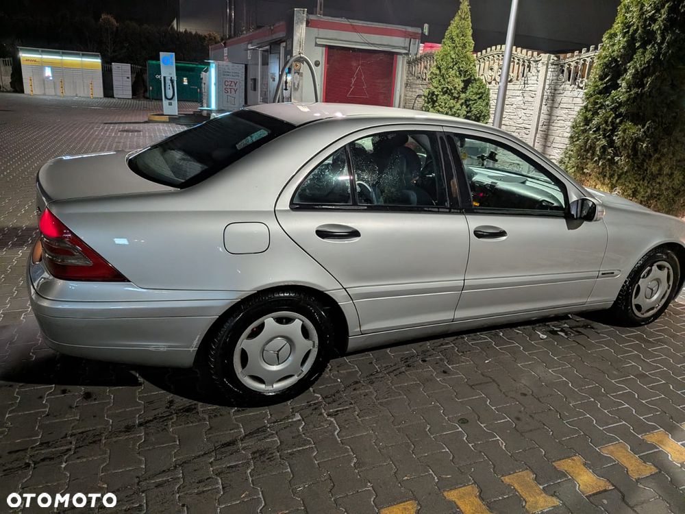 Mercedes-Benz Klasa C 200 CDI Classic - 5