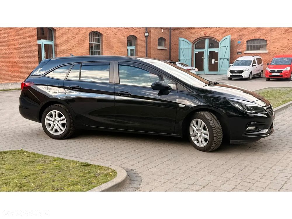 Opel Astra - 8